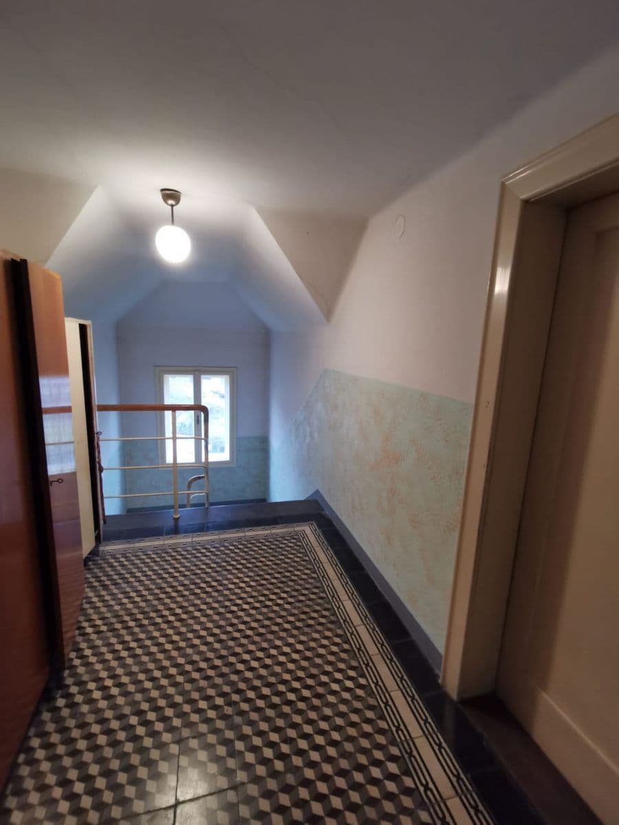 Predaj domu 330 m², pozemek 574 m², Husitská, Šumperk, Olomoucký kraj Predaj domu 330 m², pozemek 574 m², Husitská, Šumperk, Olomoucký kraj