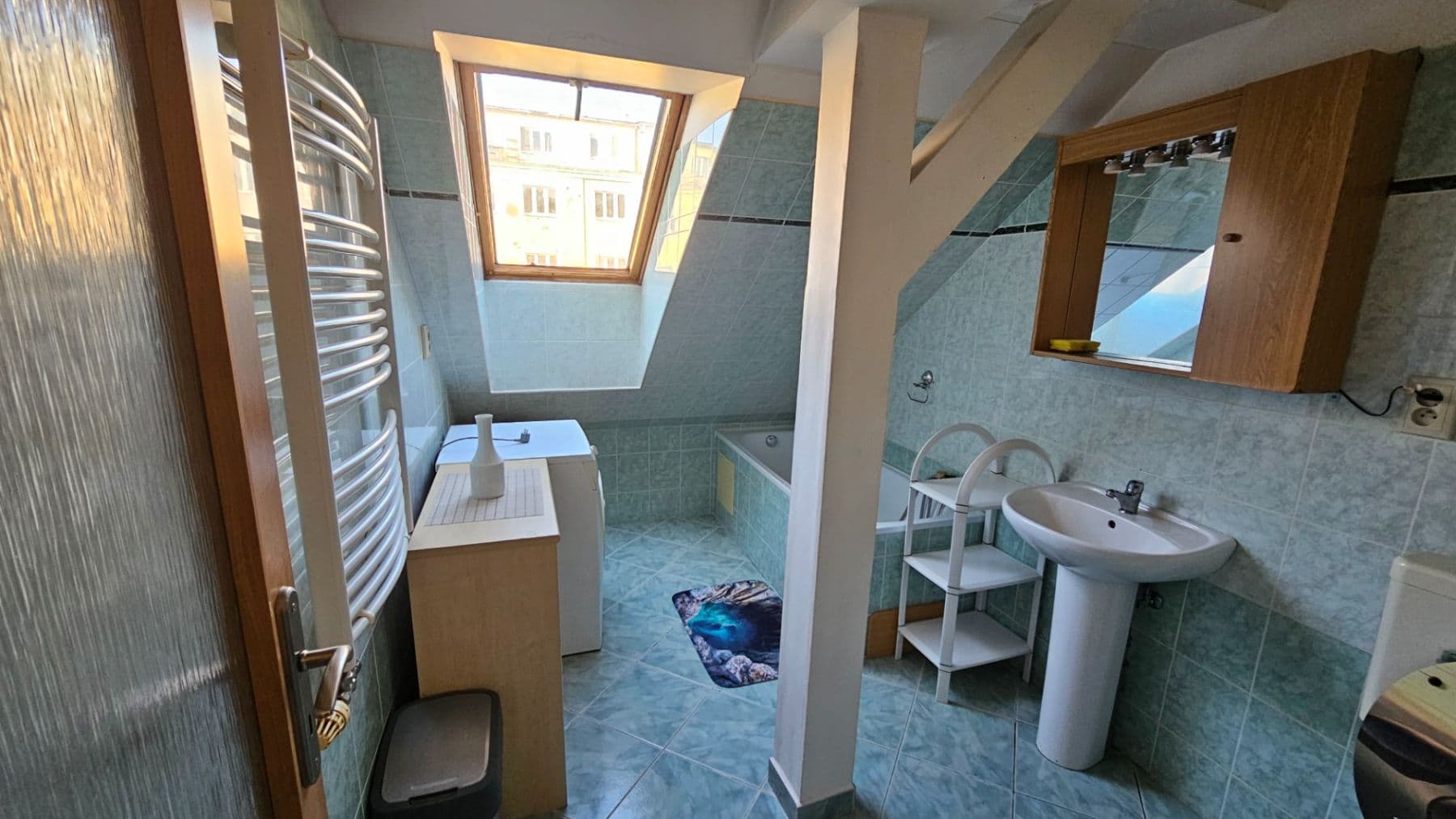 Prenájom bytu 2-izbový 75 m², Bělohorská, Praha, Praha Prenájom bytu 2-izbový 75 m², Bělohorská, Praha, Praha