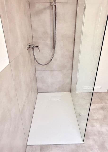 Prenájom bytu 2-izbový 80 m², Frankfurt, Hesensko Prenájom bytu 2-izbový 80 m², Frankfurt, Hesensko