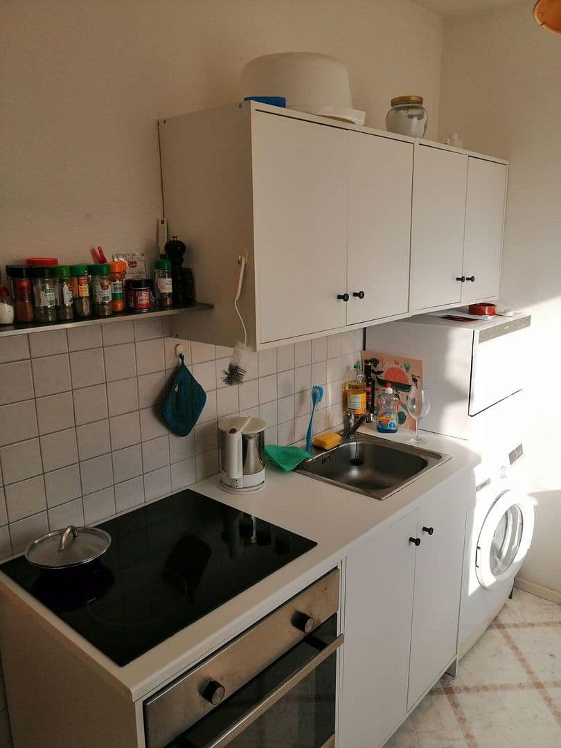 Predaj bytu 3-izbový 60 m², Fritz-Simon-Str. 47, Leipzig, Sasko Predaj bytu 3-izbový 60 m², Fritz-Simon-Str. 47, Leipzig, Sasko