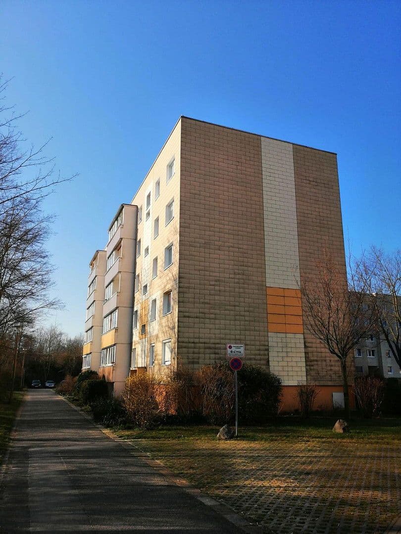 Predaj bytu 3-izbový 60 m², Fritz-Simon-Str. 47, Leipzig, Sasko Predaj bytu 3-izbový 60 m², Fritz-Simon-Str. 47, Leipzig, Sasko