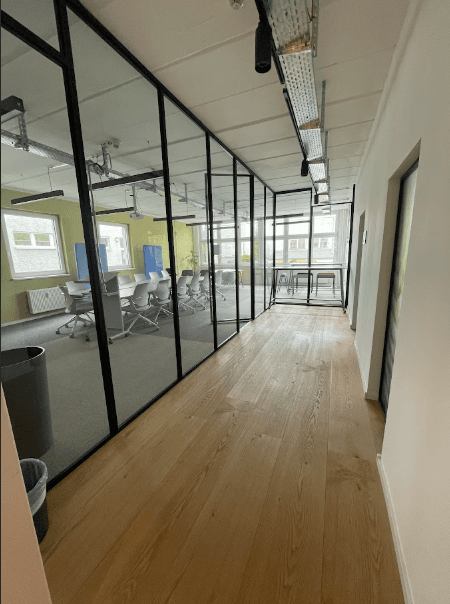 Prenájom kancelárie 1.402 m², Lichtenberg, Berlín Prenájom kancelárie 1.402 m², Lichtenberg, Berlín