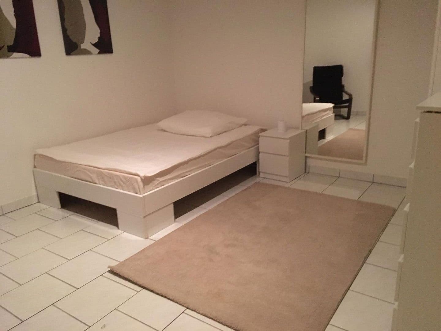 Prenájom bytu 3-izbový 85 m², Breite STr. 7 A, Algermissen, Dolné Sasko Prenájom bytu 3-izbový 85 m², Breite STr. 7 A, Algermissen, Dolné Sasko