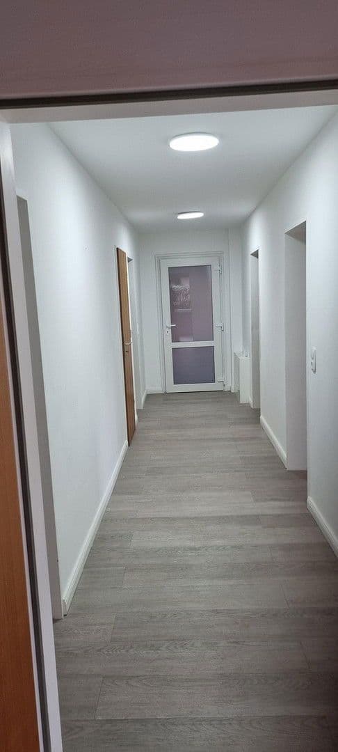Predaj domu 170 m², pozemek 770 m², Osterstrasse 16, Leck, Šlezvicko-Holštajnsko Predaj domu 170 m², pozemek 770 m², Osterstrasse 16, Leck, Šlezvicko-Holštajnsko