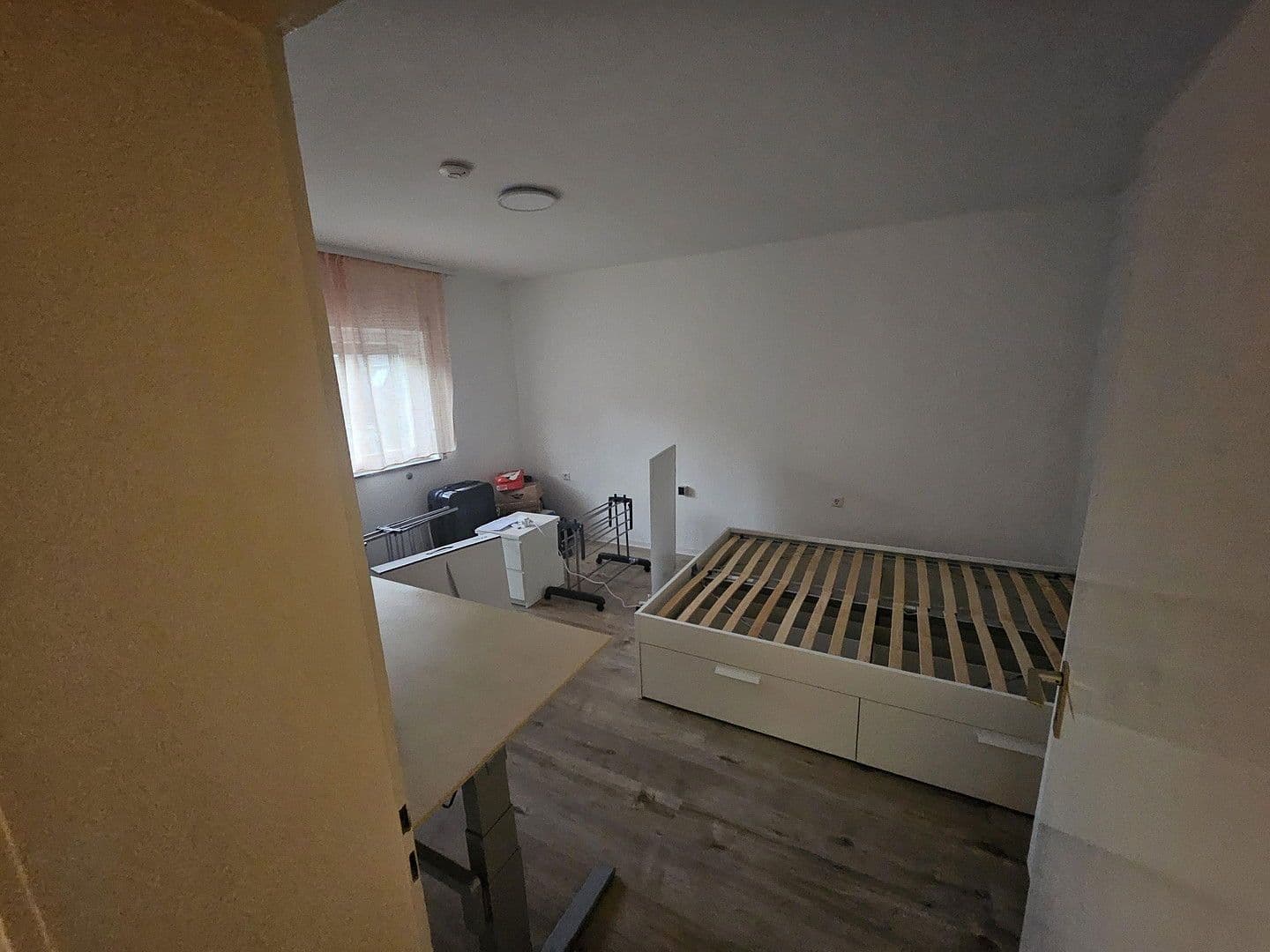 Prenájom bytu 16 m², Engelboldstr., Stuttgart, Bádensko-Wurttembersko Prenájom bytu 16 m², Engelboldstr., Stuttgart, Bádensko-Wurttembersko