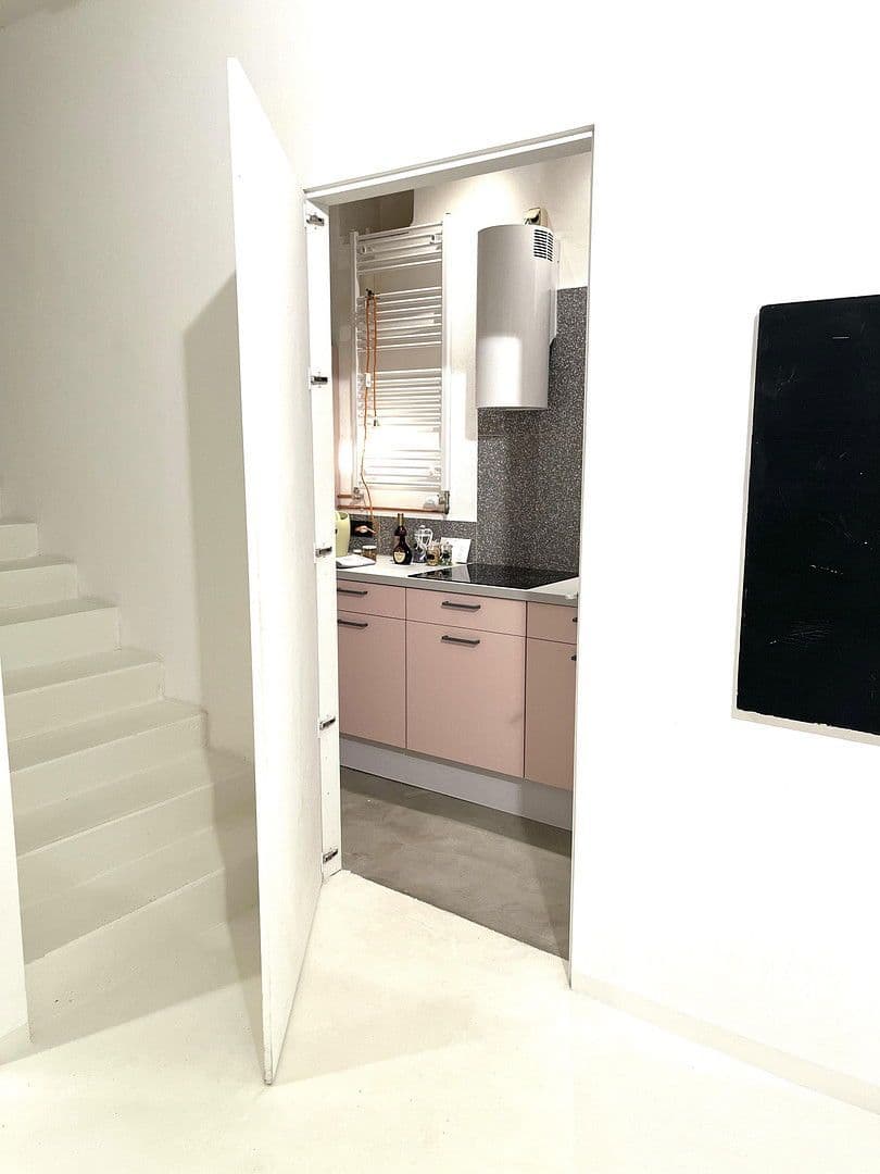 Prenájom kancelárie 137 m², Schönleinstr. 5, Berlin, Berlín Prenájom kancelárie 137 m², Schönleinstr. 5, Berlin, Berlín