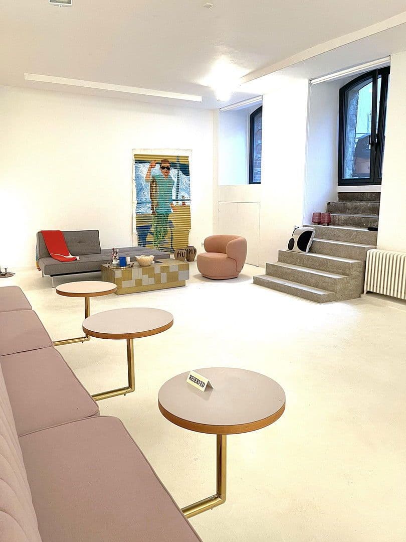 Prenájom kancelárie 137 m², Schönleinstr. 5, Berlin, Berlín Prenájom kancelárie 137 m², Schönleinstr. 5, Berlin, Berlín