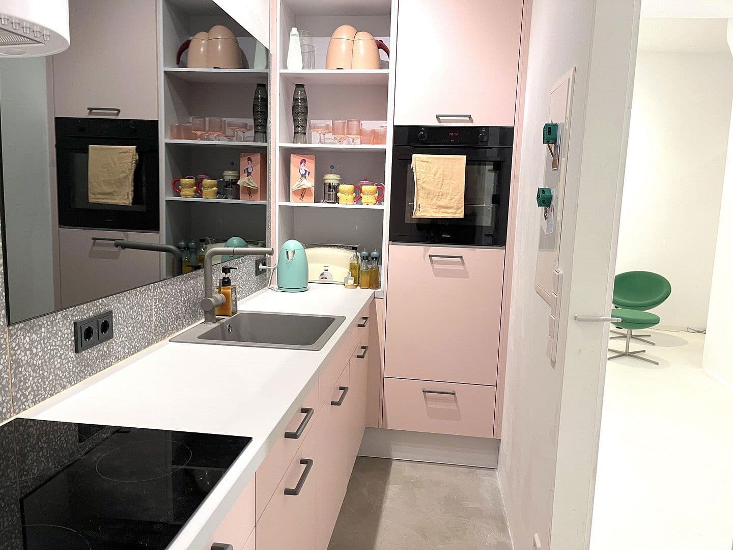 Prenájom kancelárie 137 m², Schönleinstr. 5, Berlin, Berlín Prenájom kancelárie 137 m², Schönleinstr. 5, Berlin, Berlín