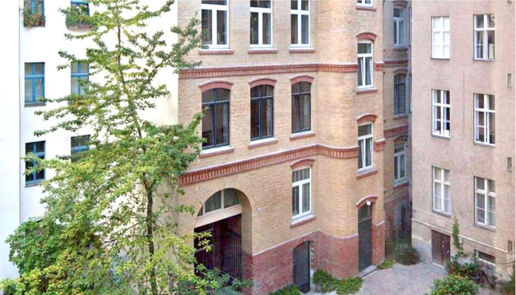 Prenájom kancelárie 137 m², Schönleinstr. 5, Berlin, Berlín Prenájom kancelárie 137 m², Schönleinstr. 5, Berlin, Berlín