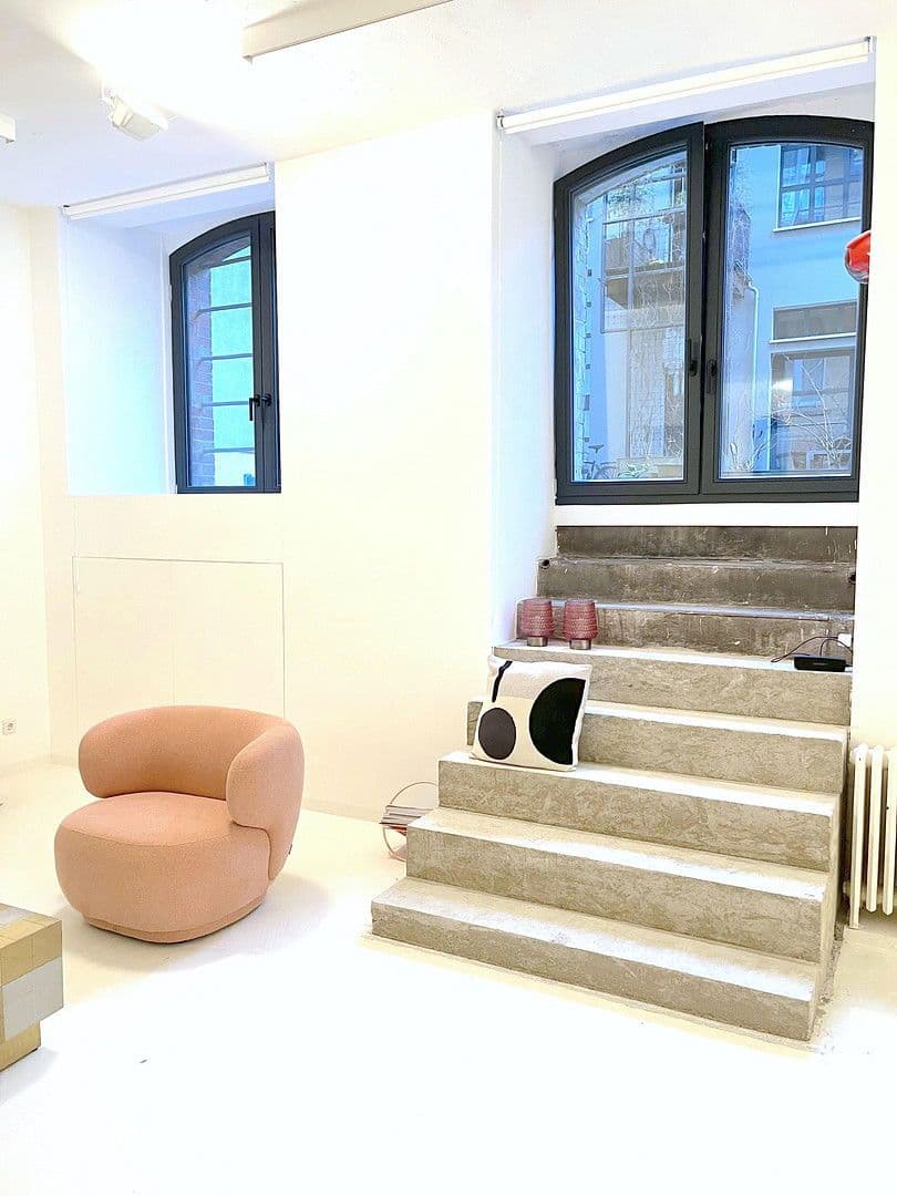 Prenájom kancelárie 137 m², Schönleinstr. 5, Berlin, Berlín Prenájom kancelárie 137 m², Schönleinstr. 5, Berlin, Berlín