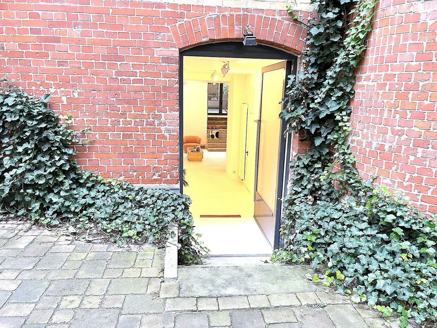 Prenájom kancelárie 137 m², Schönleinstr. 5, Berlin, Berlín Prenájom kancelárie 137 m², Schönleinstr. 5, Berlin, Berlín