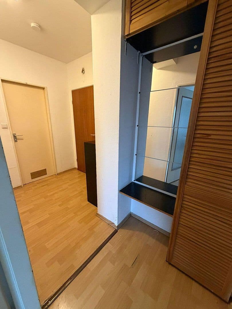 Prenájom bytu 1-izbový 30 m², Gerhart Hauptmann Straße 15, Erlangen, Bavorsko Prenájom bytu 1-izbový 30 m², Gerhart Hauptmann Straße 15, Erlangen, Bavorsko