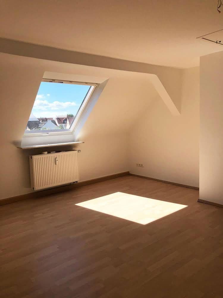 Predaj domu 250 m², pozemek 420 m², Fallbachstraße 13, Erlensee, Hesensko Predaj domu 250 m², pozemek 420 m², Fallbachstraße 13, Erlensee, Hesensko
