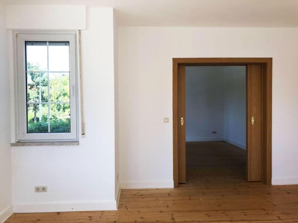 Predaj domu 250 m², pozemek 420 m², Fallbachstraße 13, Erlensee, Hesensko Predaj domu 250 m², pozemek 420 m², Fallbachstraße 13, Erlensee, Hesensko