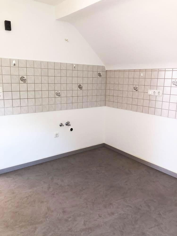 Predaj domu 250 m², pozemek 420 m², Fallbachstraße 13, Erlensee, Hesensko Predaj domu 250 m², pozemek 420 m², Fallbachstraße 13, Erlensee, Hesensko