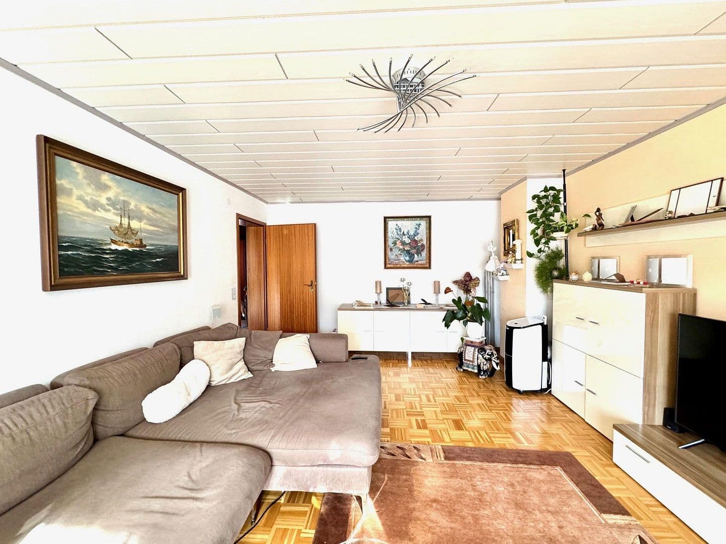 Predaj domu 220 m², pozemek 348 m², Am Nußbach, 3, Ebringen, Bádensko-Wurttembersko Predaj domu 220 m², pozemek 348 m², Am Nußbach, 3, Ebringen, Bádensko-Wurttembersko