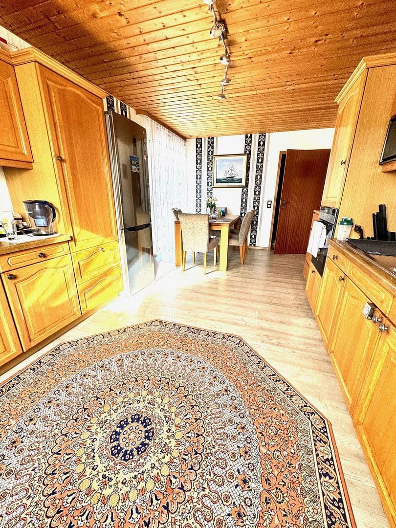 Predaj domu 220 m², pozemek 348 m², Am Nußbach, 3, Ebringen, Bádensko-Wurttembersko Predaj domu 220 m², pozemek 348 m², Am Nußbach, 3, Ebringen, Bádensko-Wurttembersko