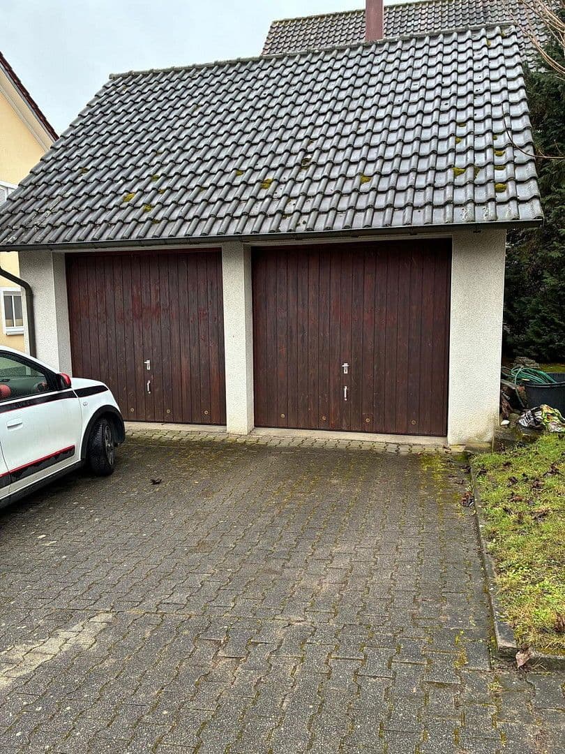 Predaj domu 182 m², pozemek 1.039 m², Rudersberg, Bádensko-Wurttembersko Predaj domu 182 m², pozemek 1.039 m², Rudersberg, Bádensko-Wurttembersko