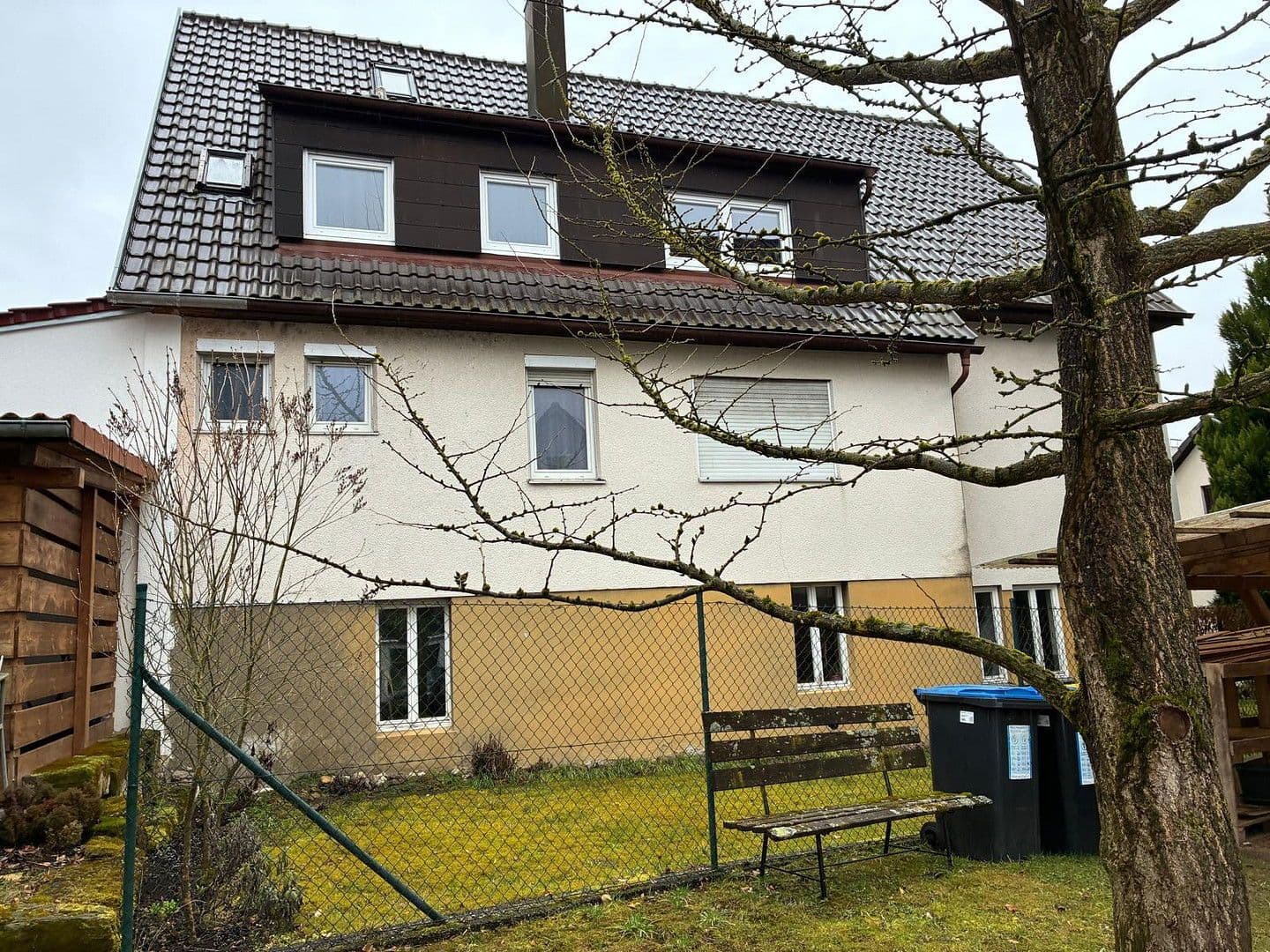 Predaj domu 182 m², pozemek 1.039 m², Rudersberg, Bádensko-Wurttembersko Predaj domu 182 m², pozemek 1.039 m², Rudersberg, Bádensko-Wurttembersko