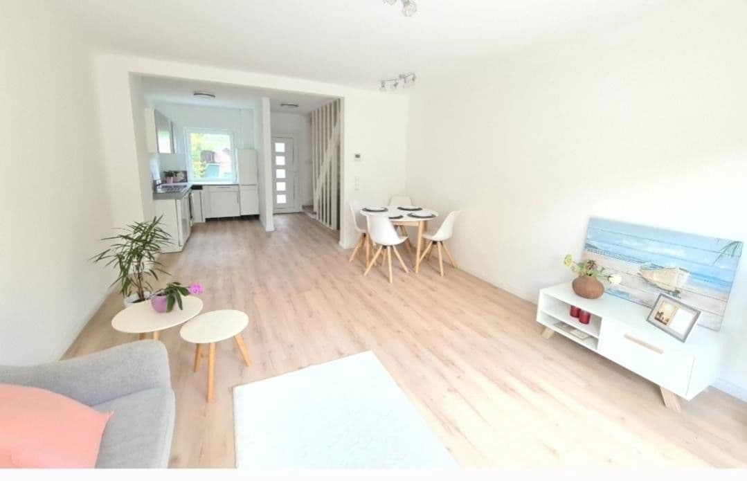 Predaj domu 111 m², pozemek 124 m², Hamburg, Hamburg Predaj domu 111 m², pozemek 124 m², Hamburg, Hamburg