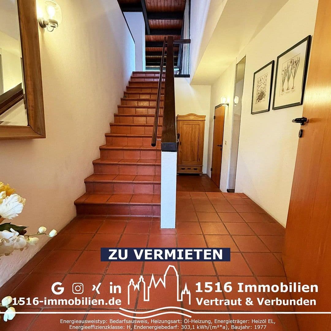 Prenájom domu 180 m², pozemek 1.158 m², Kilian-Leib-Straße 117, Eichstätt, Bavorsko Prenájom domu 180 m², pozemek 1.158 m², Kilian-Leib-Straße 117, Eichstätt, Bavorsko