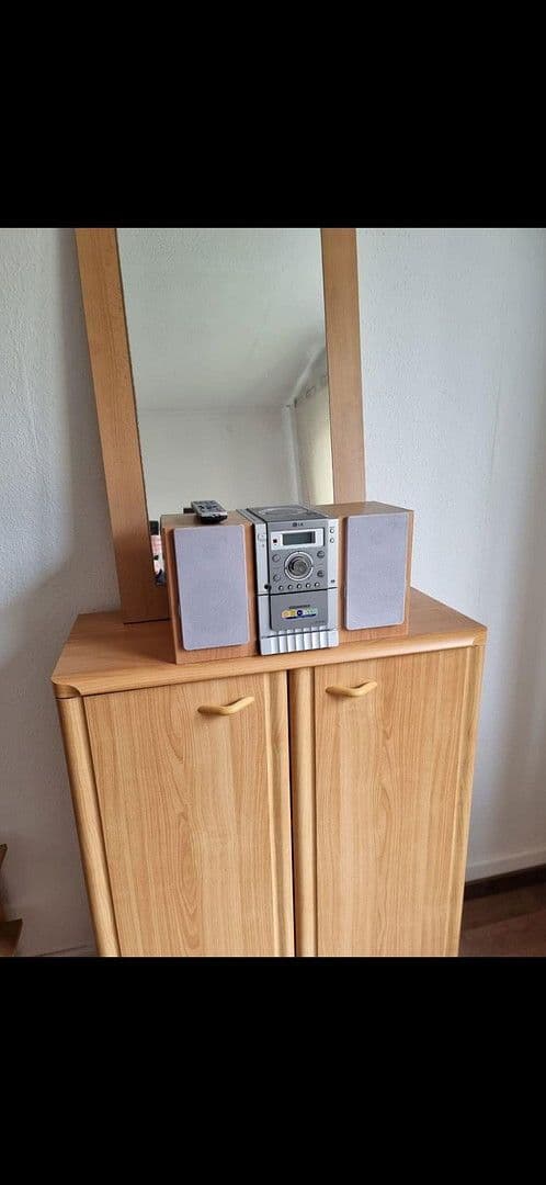 Prenájom bytu 3-izbový 70 m², Breslauer Straße 104, Essen, Severné Porýnie - Westfálsko Prenájom bytu 3-izbový 70 m², Breslauer Straße 104, Essen, Severné Porýnie - Westfálsko