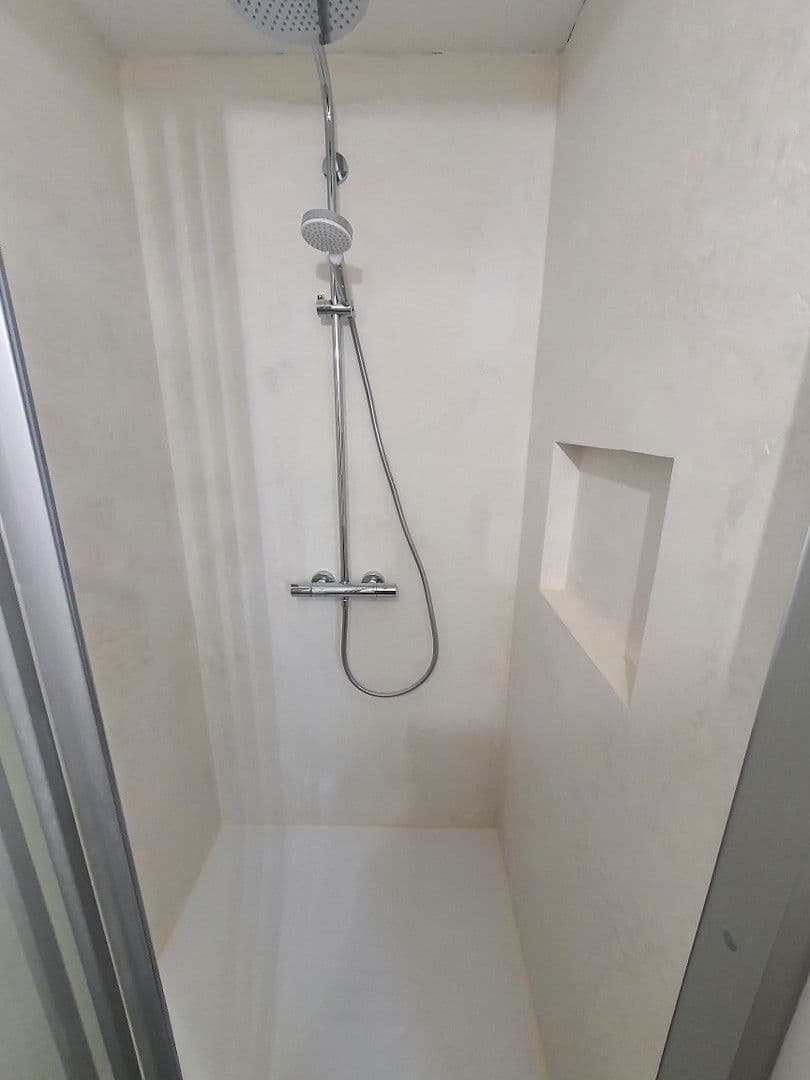 Prenájom bytu 3-izbový 60 m², Heilbronn, Bádensko-Wurttembersko Prenájom bytu 3-izbový 60 m², Heilbronn, Bádensko-Wurttembersko