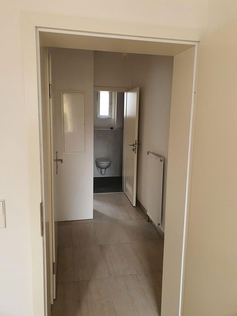 Prenájom bytu 3-izbový 60 m², Heilbronn, Bádensko-Wurttembersko Prenájom bytu 3-izbový 60 m², Heilbronn, Bádensko-Wurttembersko