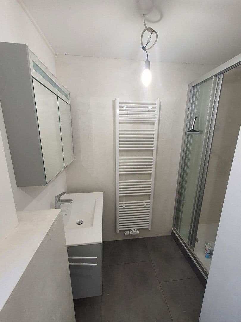 Prenájom bytu 3-izbový 60 m², Heilbronn, Bádensko-Wurttembersko Prenájom bytu 3-izbový 60 m², Heilbronn, Bádensko-Wurttembersko