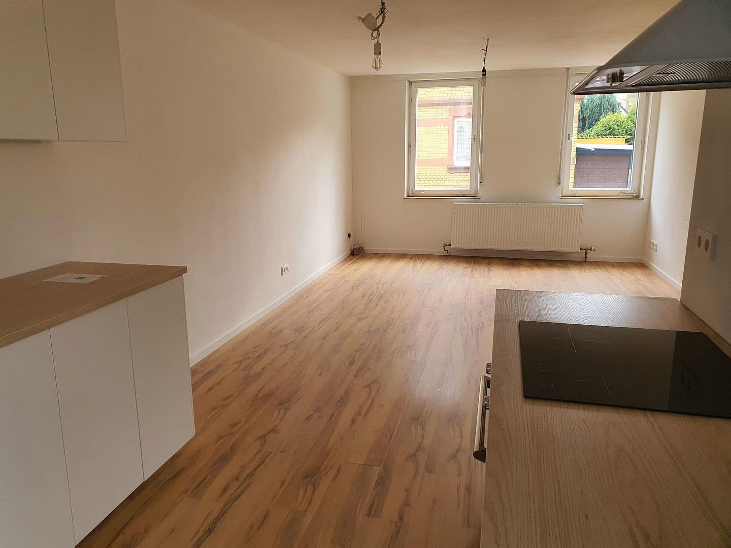 Prenájom bytu 3-izbový 60 m², Heilbronn, Bádensko-Wurttembersko Prenájom bytu 3-izbový 60 m², Heilbronn, Bádensko-Wurttembersko