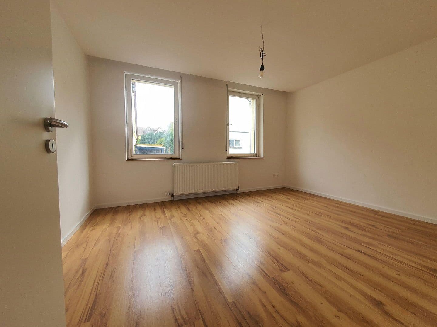 Prenájom bytu 3-izbový 60 m², Heilbronn, Bádensko-Wurttembersko Prenájom bytu 3-izbový 60 m², Heilbronn, Bádensko-Wurttembersko