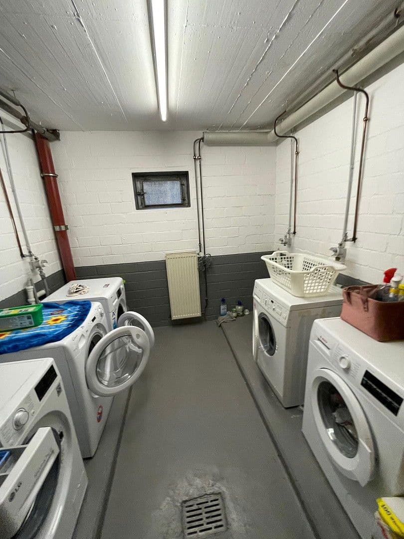 Prenájom bytu 2-izbový 57 m², Solingen, Severné Porýnie - Westfálsko Prenájom bytu 2-izbový 57 m², Solingen, Severné Porýnie - Westfálsko