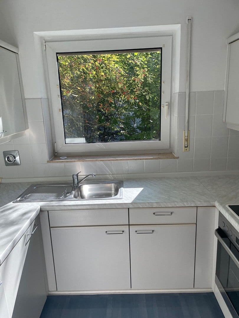 Prenájom bytu 2-izbový 57 m², Solingen, Severné Porýnie - Westfálsko Prenájom bytu 2-izbový 57 m², Solingen, Severné Porýnie - Westfálsko