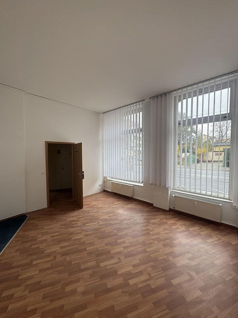 Prenájom kancelárie 94 m², Leipziger Straße 159, Dresden, Sasko Prenájom kancelárie 94 m², Leipziger Straße 159, Dresden, Sasko