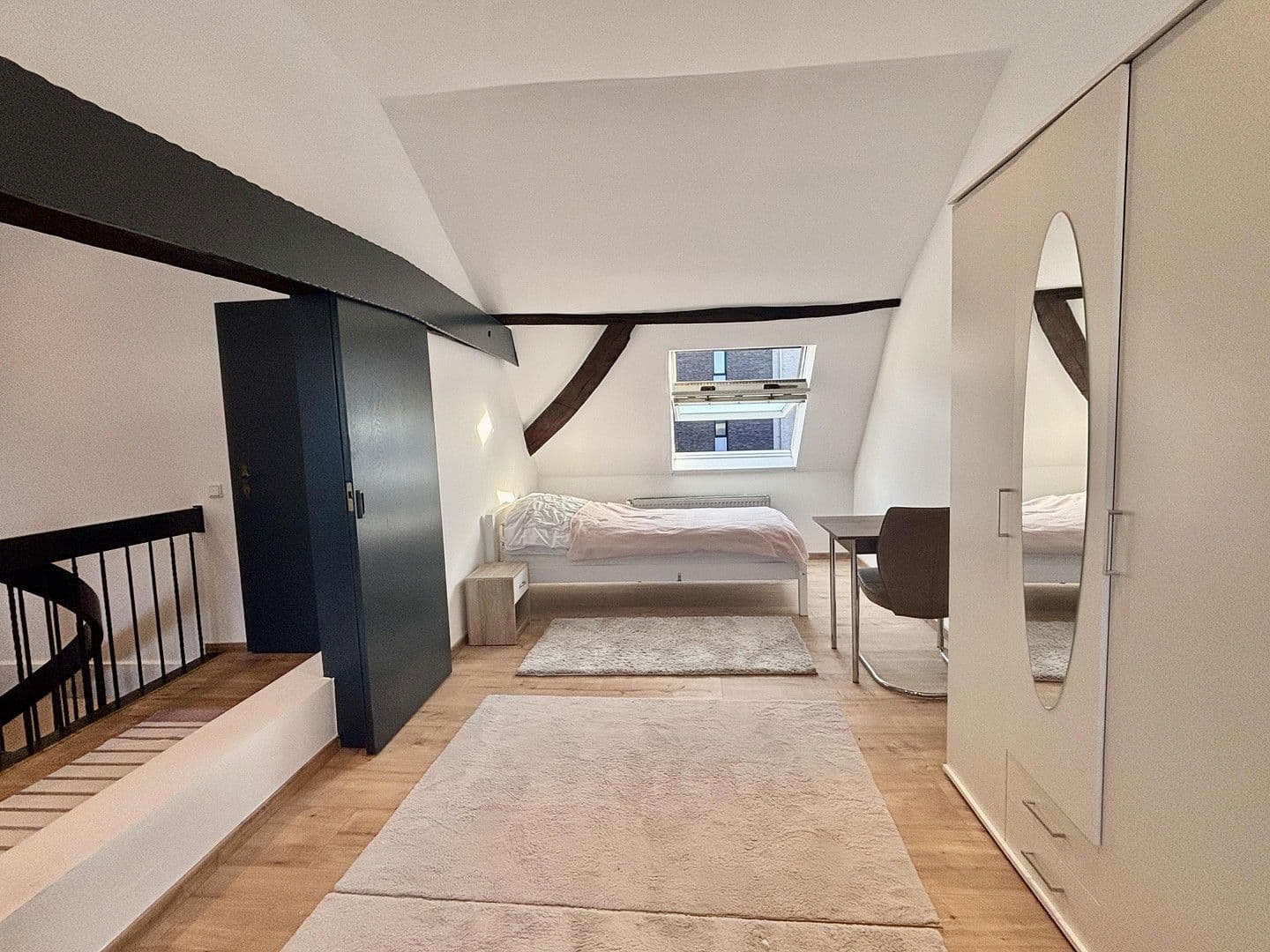 Predaj domu 137 m², pozemek 148 m², Krefeld, Severné Porýnie - Westfálsko Predaj domu 137 m², pozemek 148 m², Krefeld, Severné Porýnie - Westfálsko