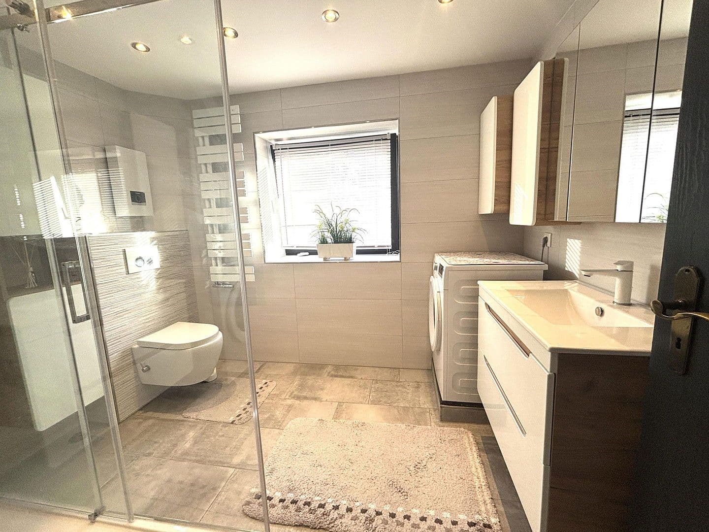 Predaj domu 137 m², pozemek 148 m², Krefeld, Severné Porýnie - Westfálsko Predaj domu 137 m², pozemek 148 m², Krefeld, Severné Porýnie - Westfálsko