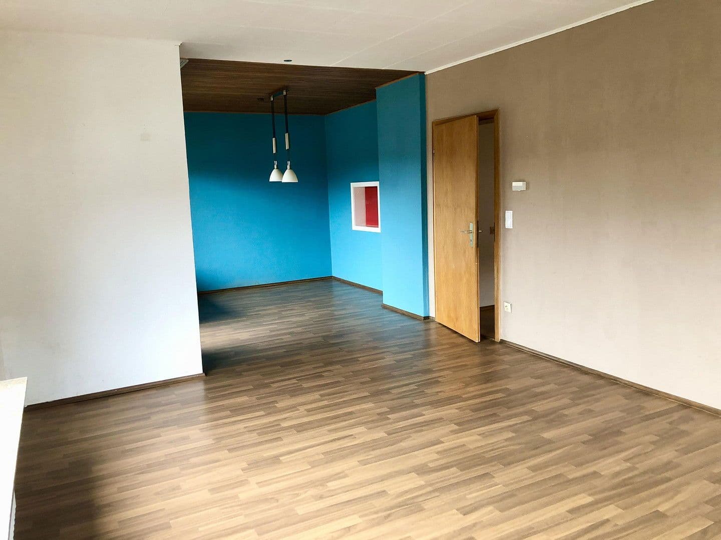 Predaj domu 180 m², pozemek 885 m², Herborn, Hesensko Predaj domu 180 m², pozemek 885 m², Herborn, Hesensko