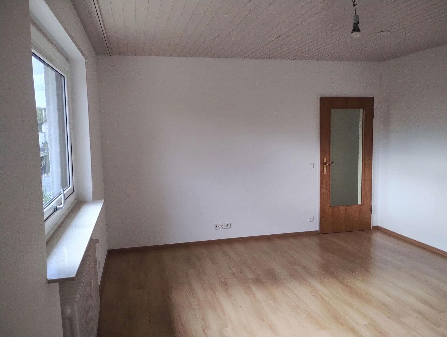 Prenájom bytu 2-izbový 66 m², Leimen, Bádensko-Wurttembersko Prenájom bytu 2-izbový 66 m², Leimen, Bádensko-Wurttembersko