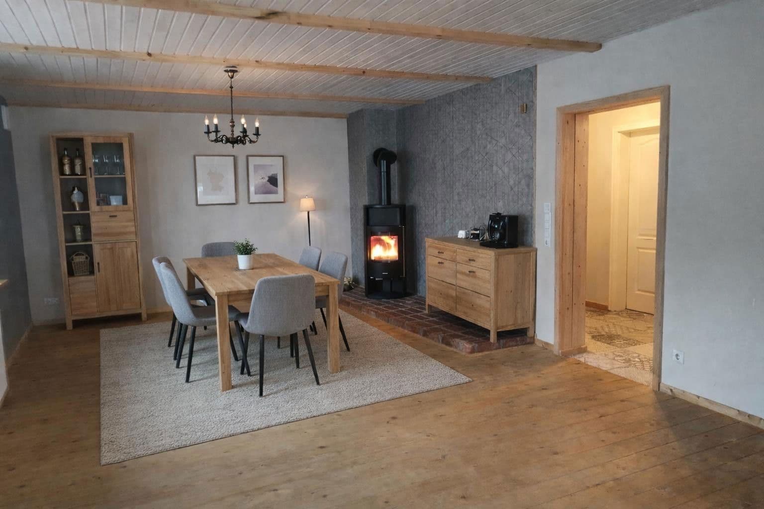 Prenájom domu 120 m², pozemek 470 m², Poppenhausen (Wasserkuppe), Hesensko Prenájom domu 120 m², pozemek 470 m², Poppenhausen (Wasserkuppe), Hesensko