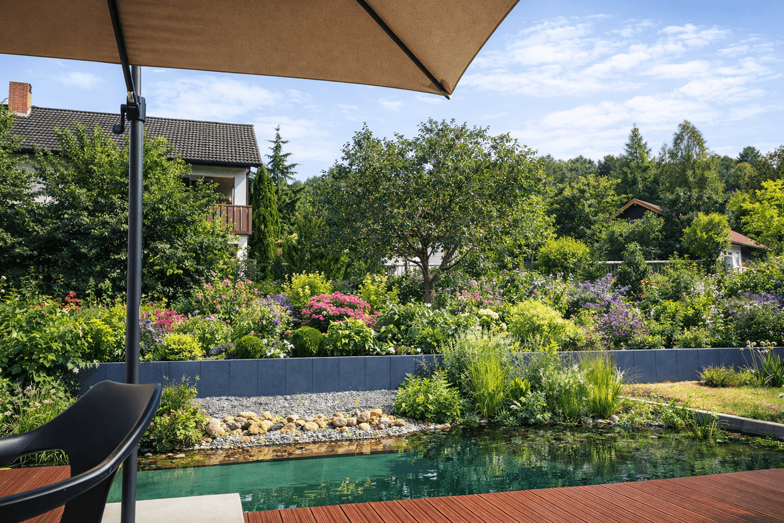 Predaj domu 200 m², pozemek 813 m², Waldstraße 13, Wellheim, Bavorsko Predaj domu 200 m², pozemek 813 m², Waldstraße 13, Wellheim, Bavorsko