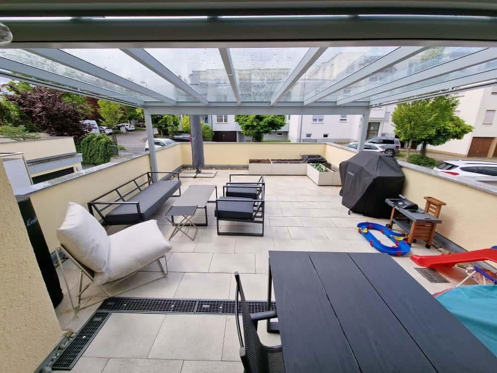 Prenájom bytu 3-izbový 112 m², Filderstadt, Bádensko-Wurttembersko Prenájom bytu 3-izbový 112 m², Filderstadt, Bádensko-Wurttembersko