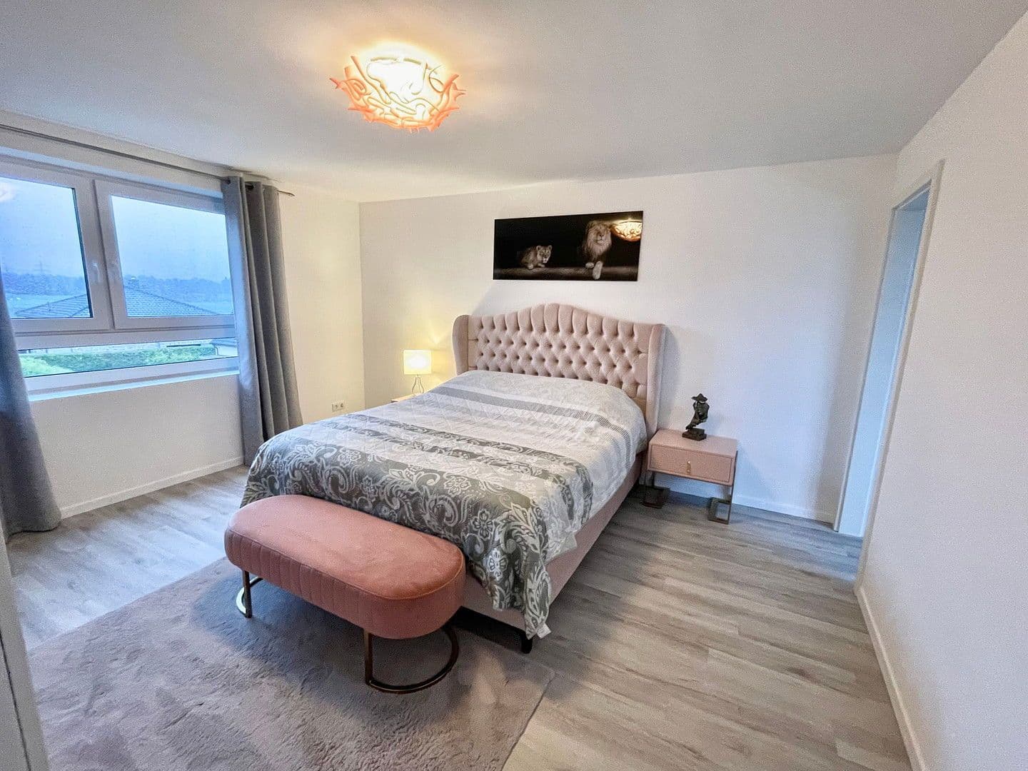 Prenájom bytu 5-izbový 132 m², Am Wiesengrunde 1a, Norderstedt, Šlezvicko-Holštajnsko Prenájom bytu 5-izbový 132 m², Am Wiesengrunde 1a, Norderstedt, Šlezvicko-Holštajnsko