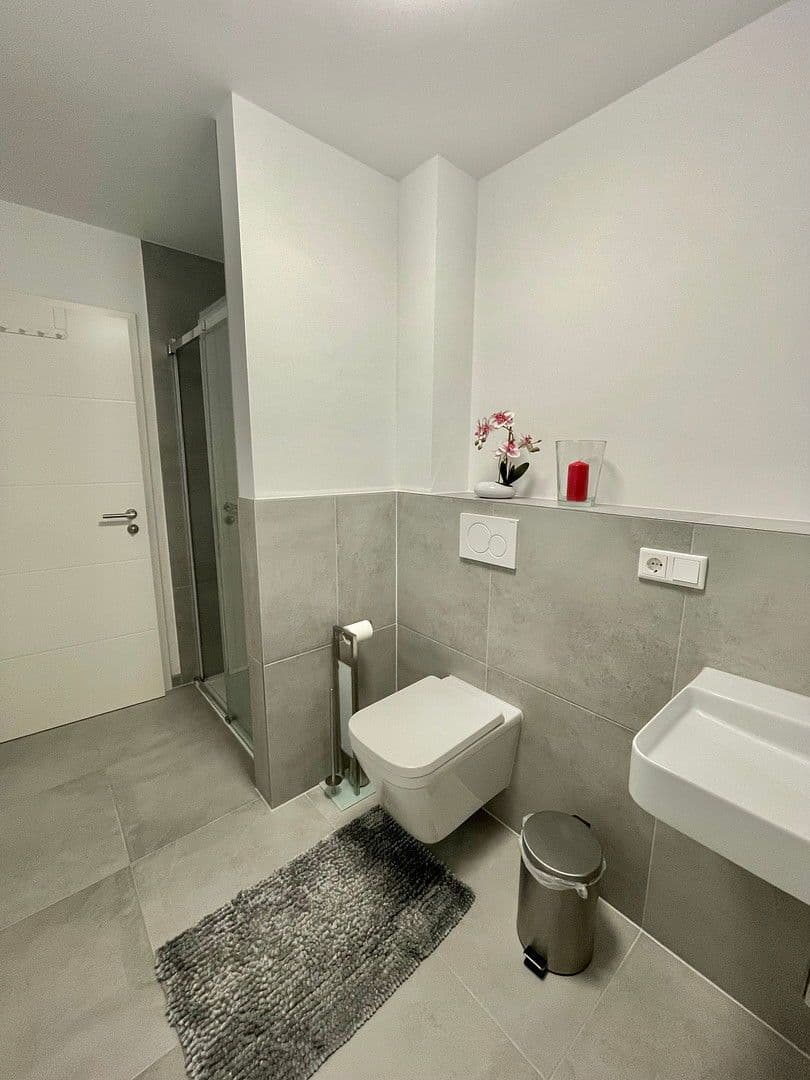 Prenájom bytu 5-izbový 132 m², Am Wiesengrunde 1a, Norderstedt, Šlezvicko-Holštajnsko Prenájom bytu 5-izbový 132 m², Am Wiesengrunde 1a, Norderstedt, Šlezvicko-Holštajnsko