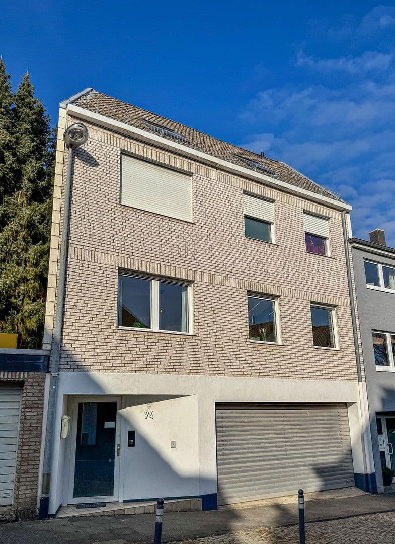 Predaj bytu 4-izbový 102 m², Brühl, Severné Porýnie - Westfálsko Predaj bytu 4-izbový 102 m², Brühl, Severné Porýnie - Westfálsko