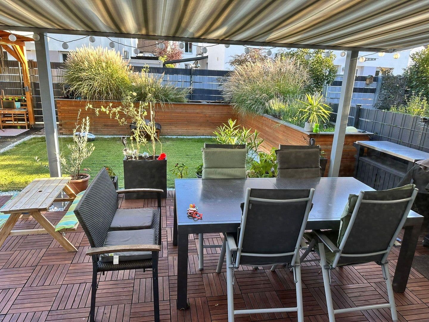 Predaj domu 124 m², pozemek 340 m², Dudenhofen, Porýnie-Falcko Predaj domu 124 m², pozemek 340 m², Dudenhofen, Porýnie-Falcko