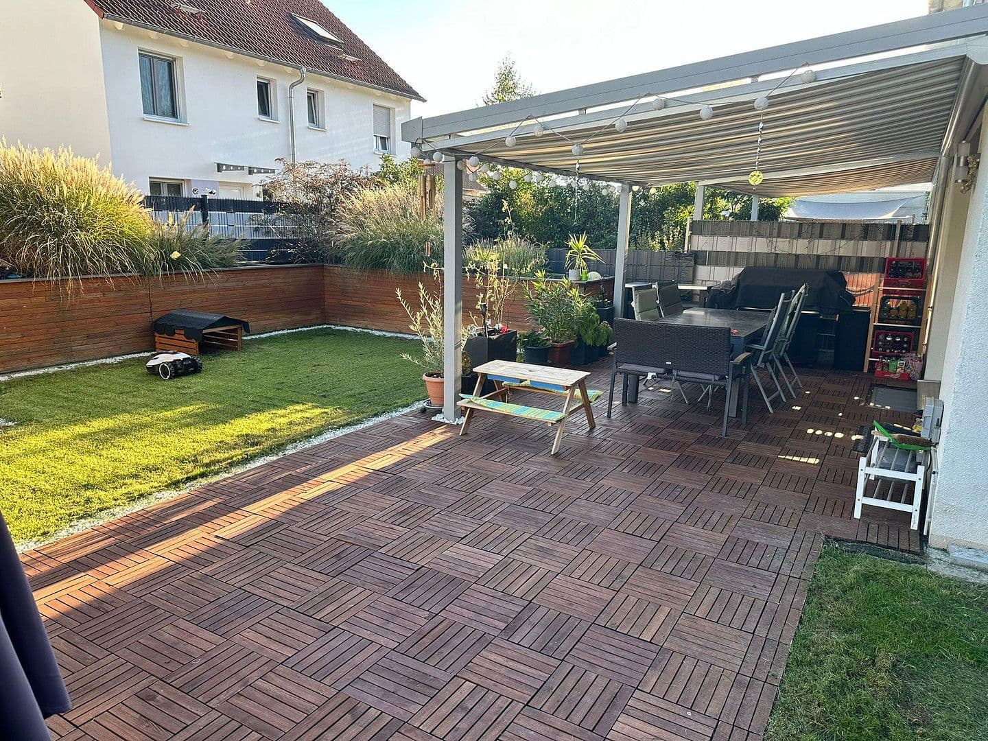 Predaj domu 124 m², pozemek 340 m², Dudenhofen, Porýnie-Falcko Predaj domu 124 m², pozemek 340 m², Dudenhofen, Porýnie-Falcko