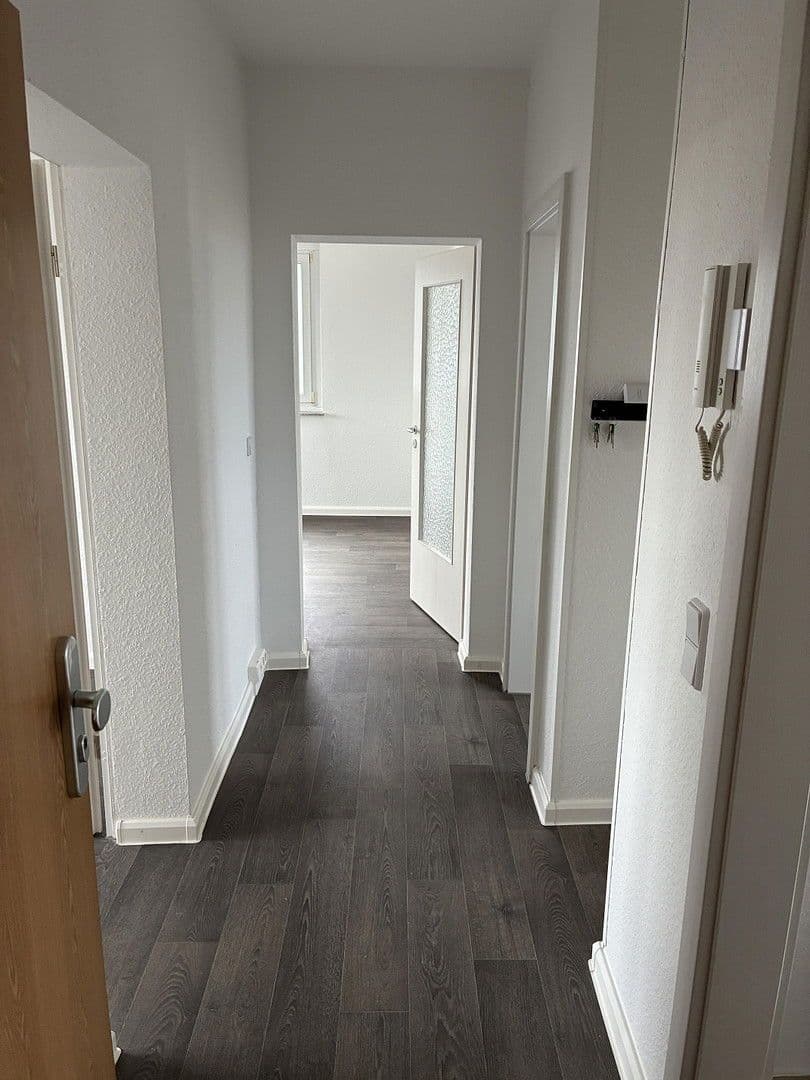 Prenájom bytu 3-izbový 64 m², Linzer Straße 41, Dessau-Roßlau, Sasko-Anhaltsko Prenájom bytu 3-izbový 64 m², Linzer Straße 41, Dessau-Roßlau, Sasko-Anhaltsko