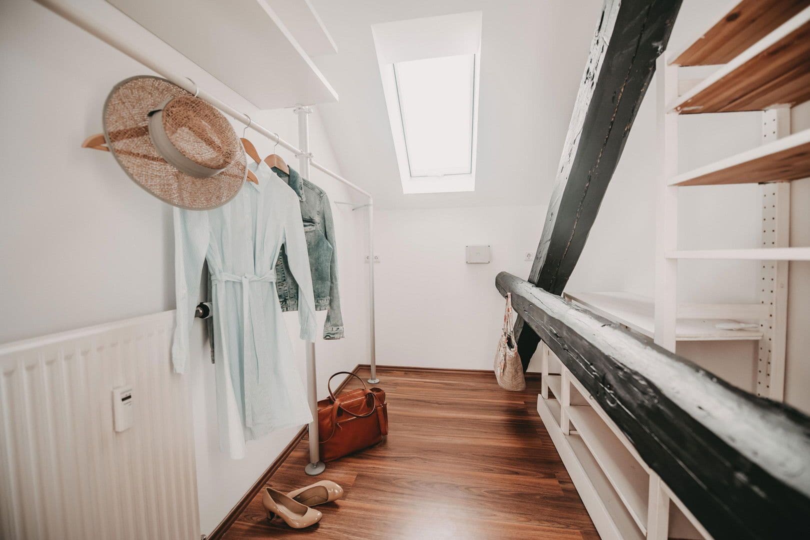 Prenájom bytu 4-izbový 129 m², Hansefelder Hof 1, Hamberge, Šlezvicko-Holštajnsko Prenájom bytu 4-izbový 129 m², Hansefelder Hof 1, Hamberge, Šlezvicko-Holštajnsko