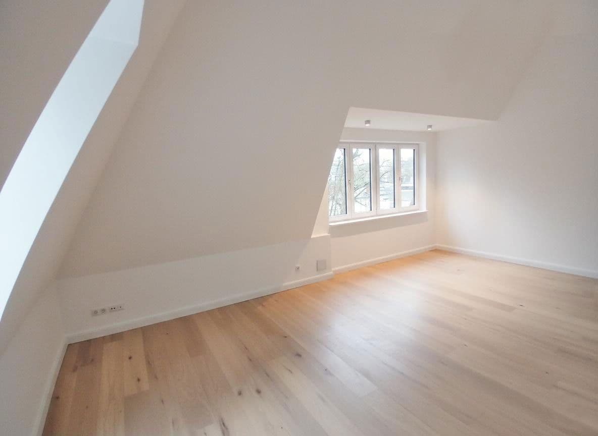 Predaj domu 179 m², pozemek 379 m², Hamburg, Hamburg Predaj domu 179 m², pozemek 379 m², Hamburg, Hamburg