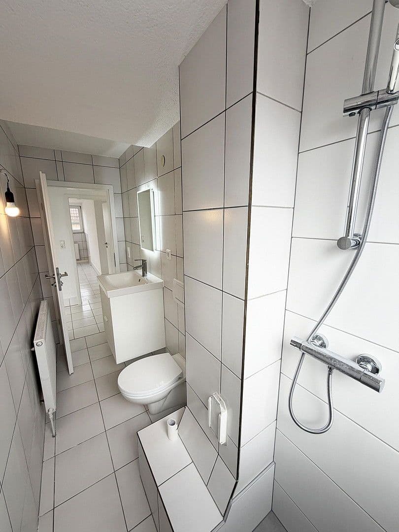 Prenájom bytu 4-izbový 68 m², Stuttgart, Bádensko-Wurttembersko Prenájom bytu 4-izbový 68 m², Stuttgart, Bádensko-Wurttembersko